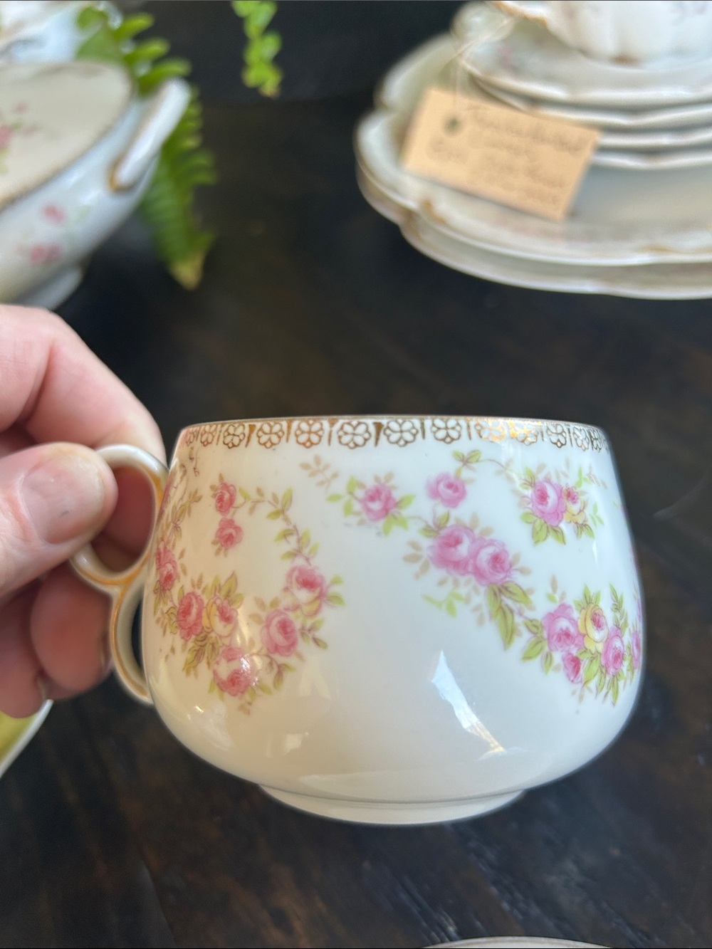 Noritake White Teacup with Pink Rose Bouquet and Gold Trim